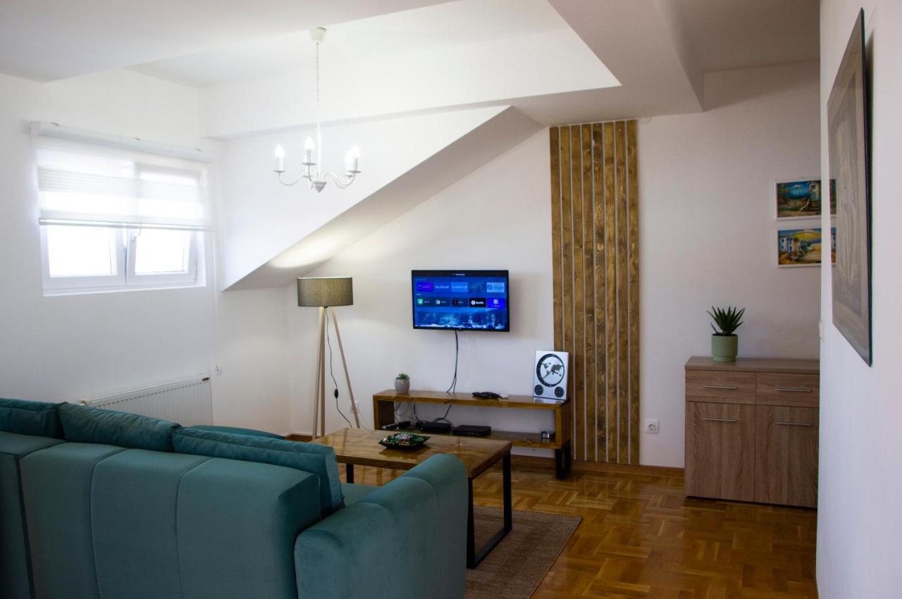 Apartman Mia Centar Kruševac Kültér fotó