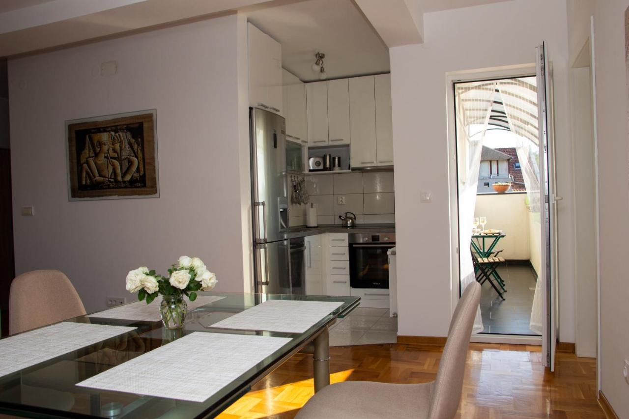 Apartman Mia Centar Kruševac Kültér fotó