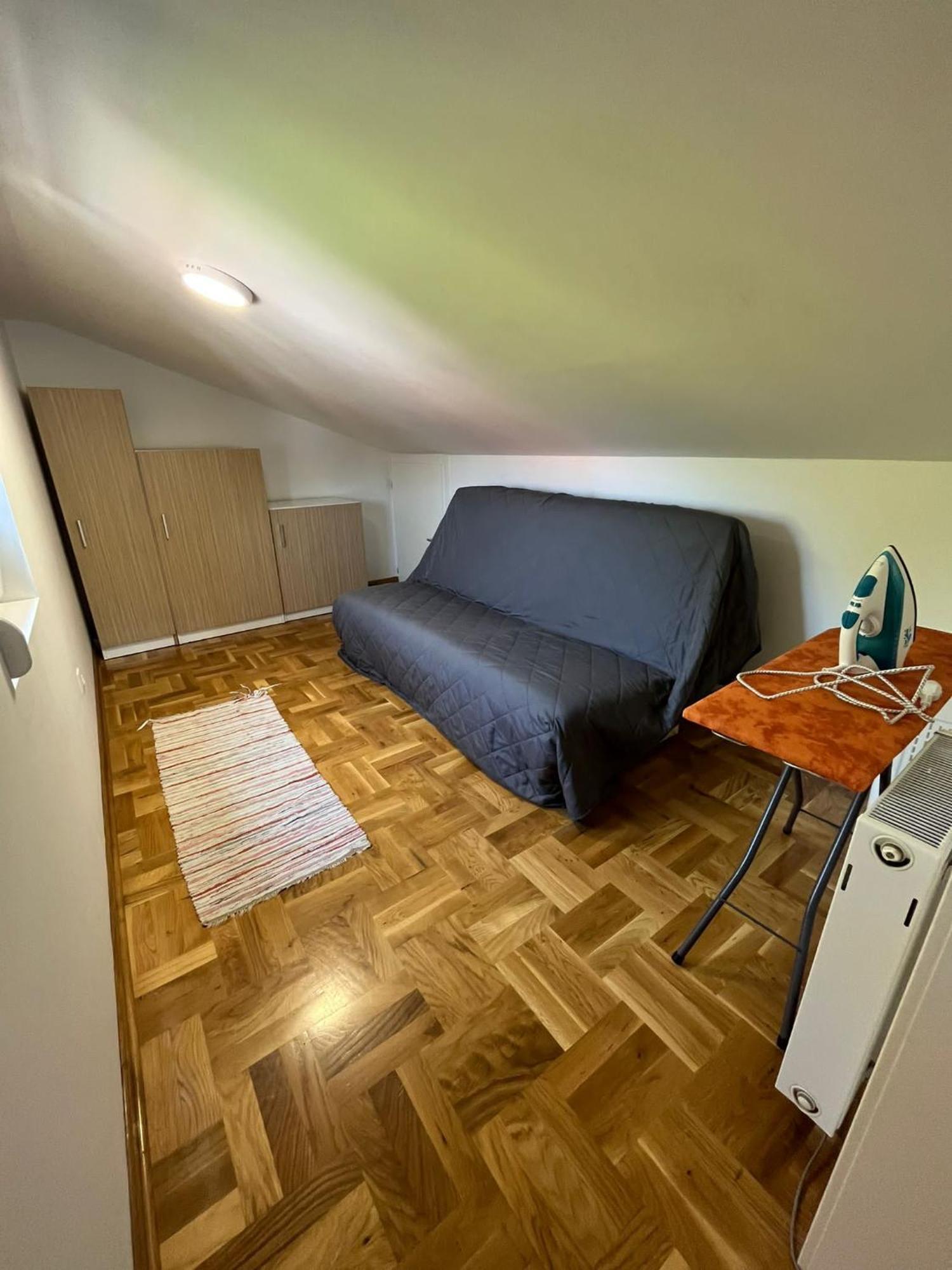 Apartman Mia Centar Kruševac Kültér fotó