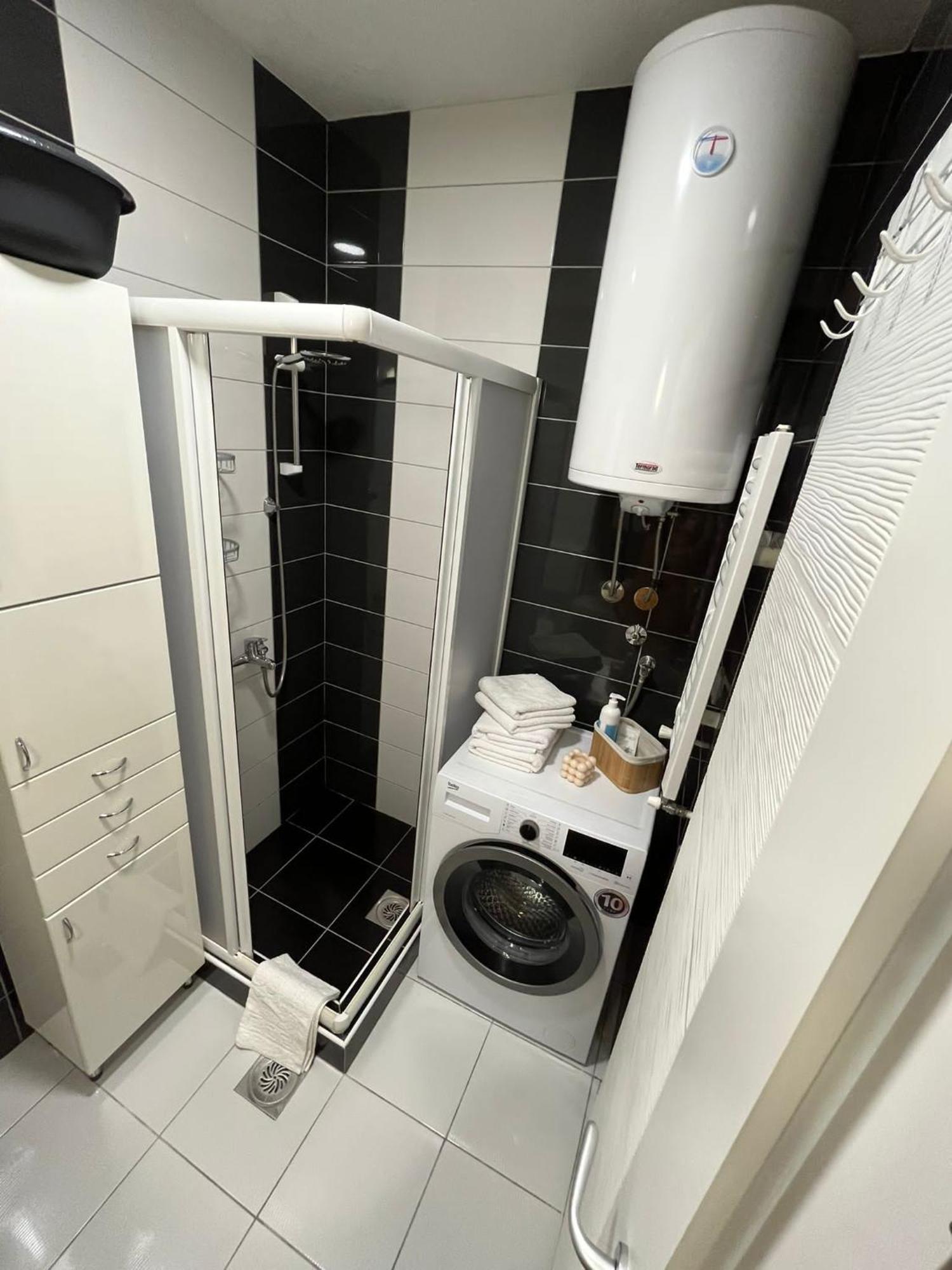 Apartman Mia Centar Kruševac Kültér fotó